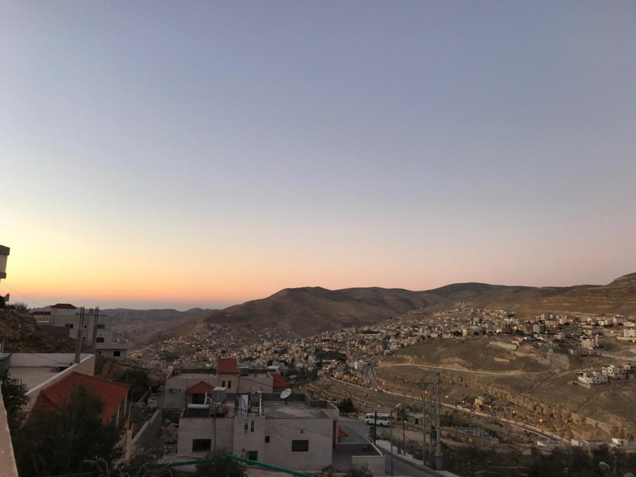 Panoramic View Hotel Wadi Musa Eksteriør billede